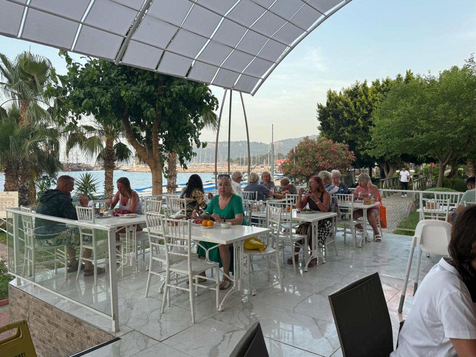 Olimpos Beach Hotel By Rrh&R ケメル エクステリア 写真